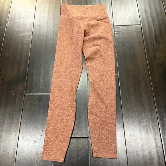 Vuori Clean Elevation Dreamknit Legging Hazelnut Women's Size XS - Picture 2 of 4